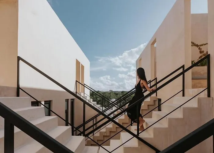 Apartment In La Veleta With Private Rooftop